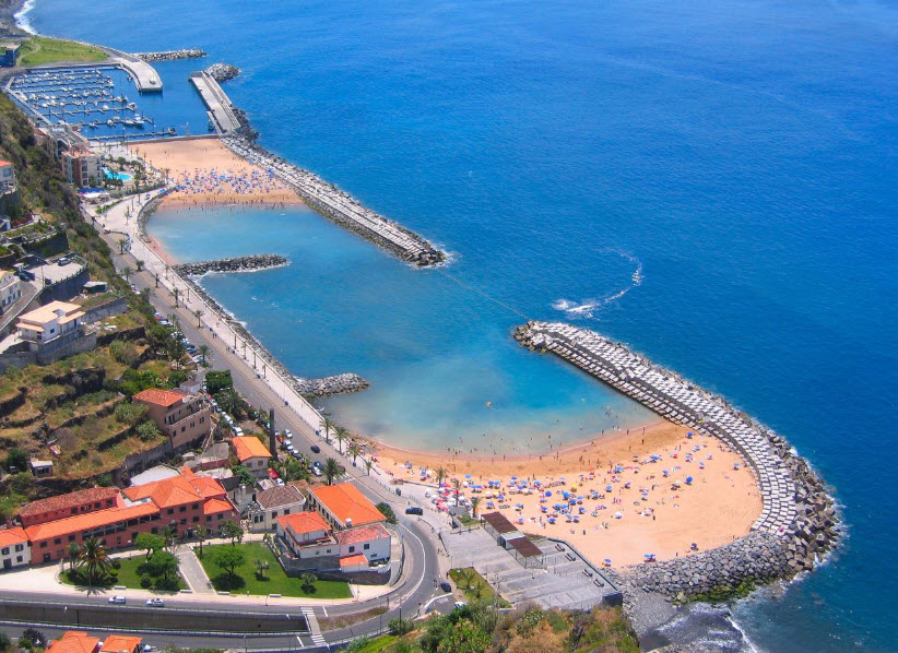 Praia da Calheta Beach, Calheta, Portugal, Portugal